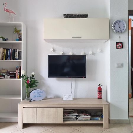Valevalehome - Home Gallery With Fully Equipped Kitchen, Reserved Parking, Big Garden Olbia Exterior foto