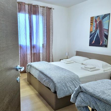 Valevalehome - Home Gallery With Fully Equipped Kitchen, Reserved Parking, Big Garden Olbia Exterior foto
