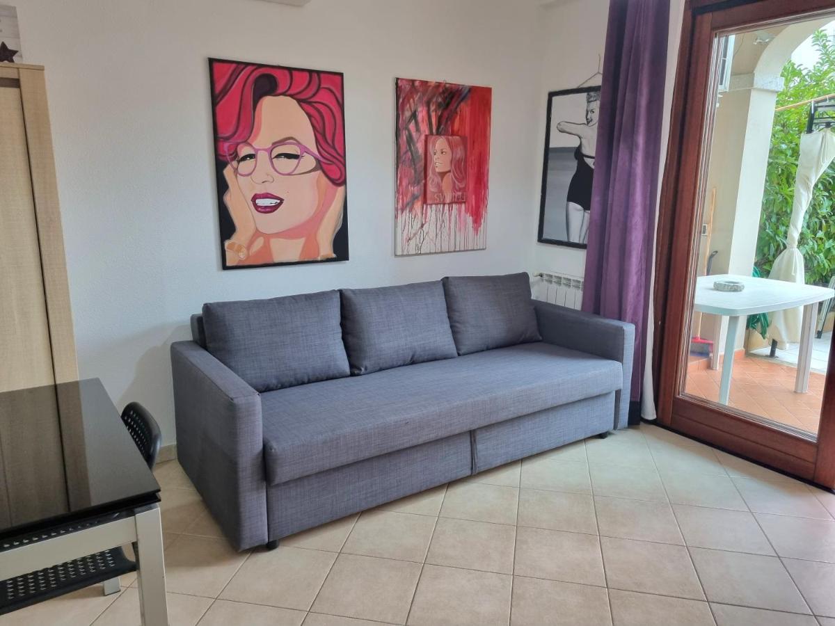 Valevalehome - Home Gallery With Fully Equipped Kitchen, Reserved Parking, Big Garden Olbia Exterior foto
