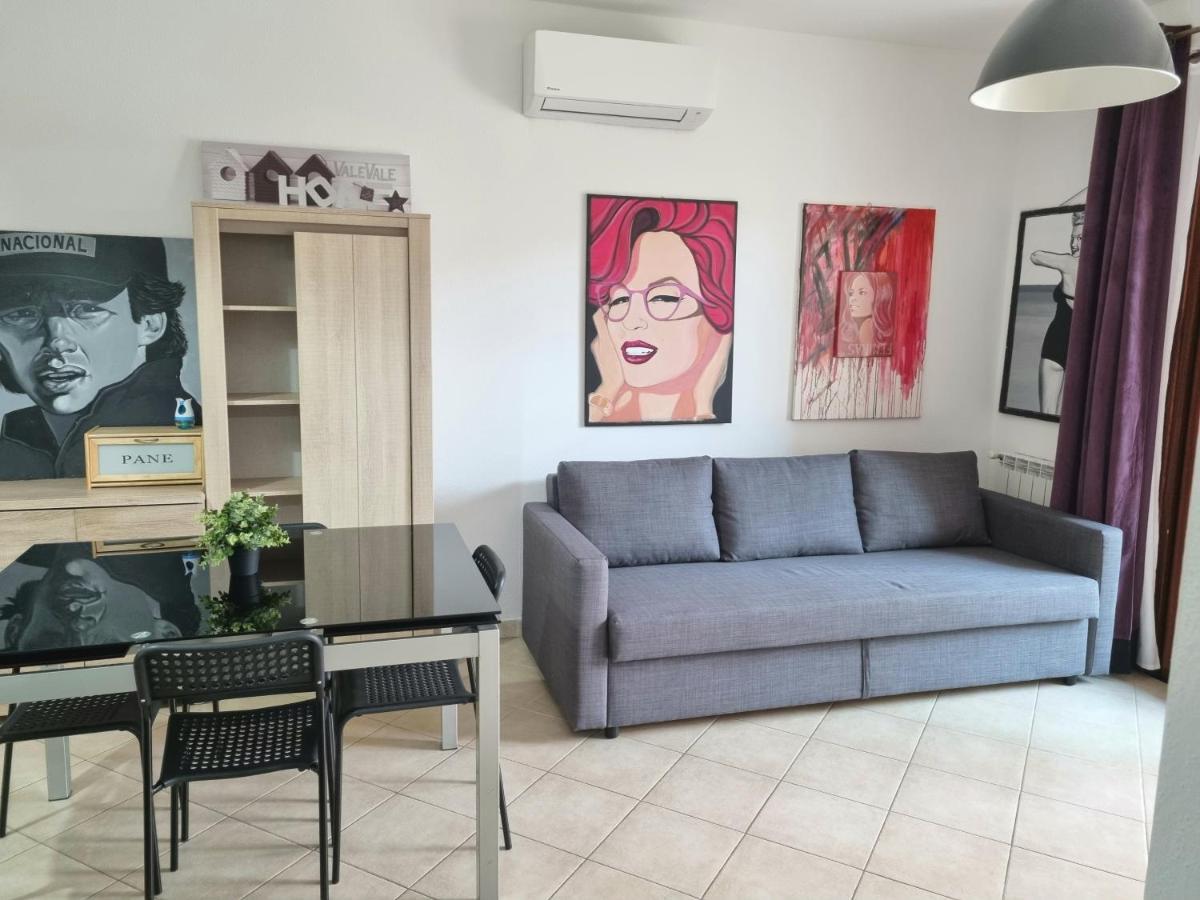 Valevalehome - Home Gallery With Fully Equipped Kitchen, Reserved Parking, Big Garden Olbia Exterior foto