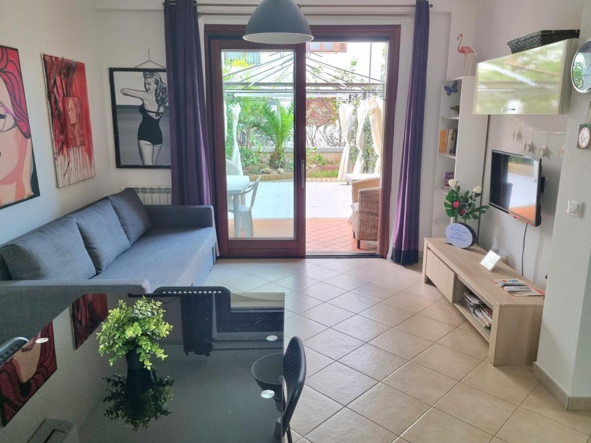 Valevalehome - Home Gallery With Fully Equipped Kitchen, Reserved Parking, Big Garden Olbia Exterior foto