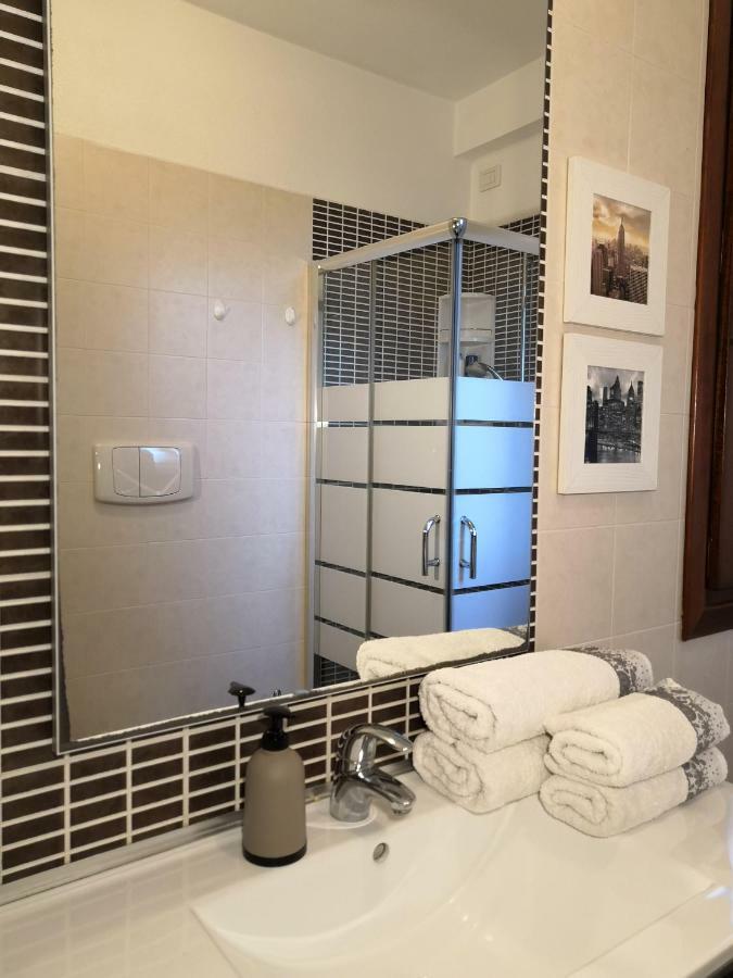 Valevalehome - Home Gallery With Fully Equipped Kitchen, Reserved Parking, Big Garden Olbia Exterior foto